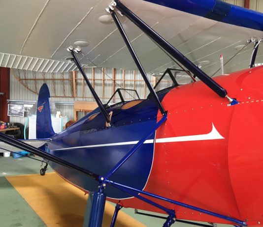 Flèches sur le fuselage