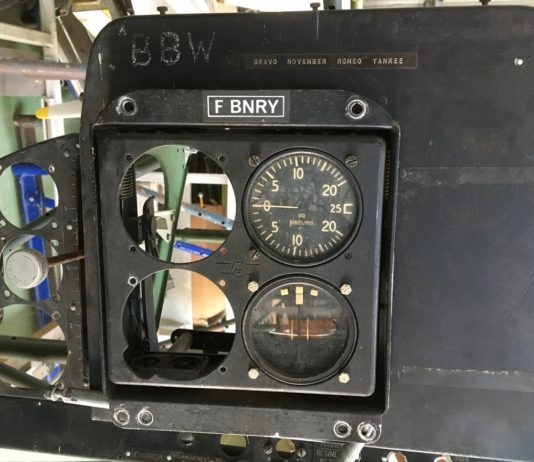 Poulies et câbles des commandes